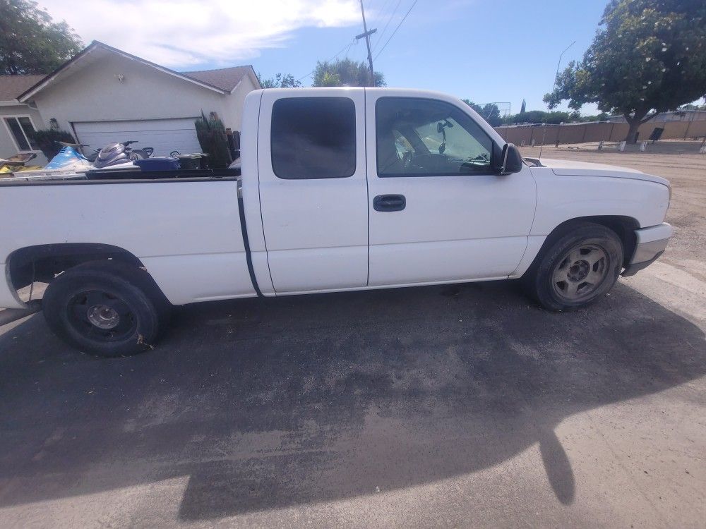 2006 Chevrolet C/K Pickup Silverado