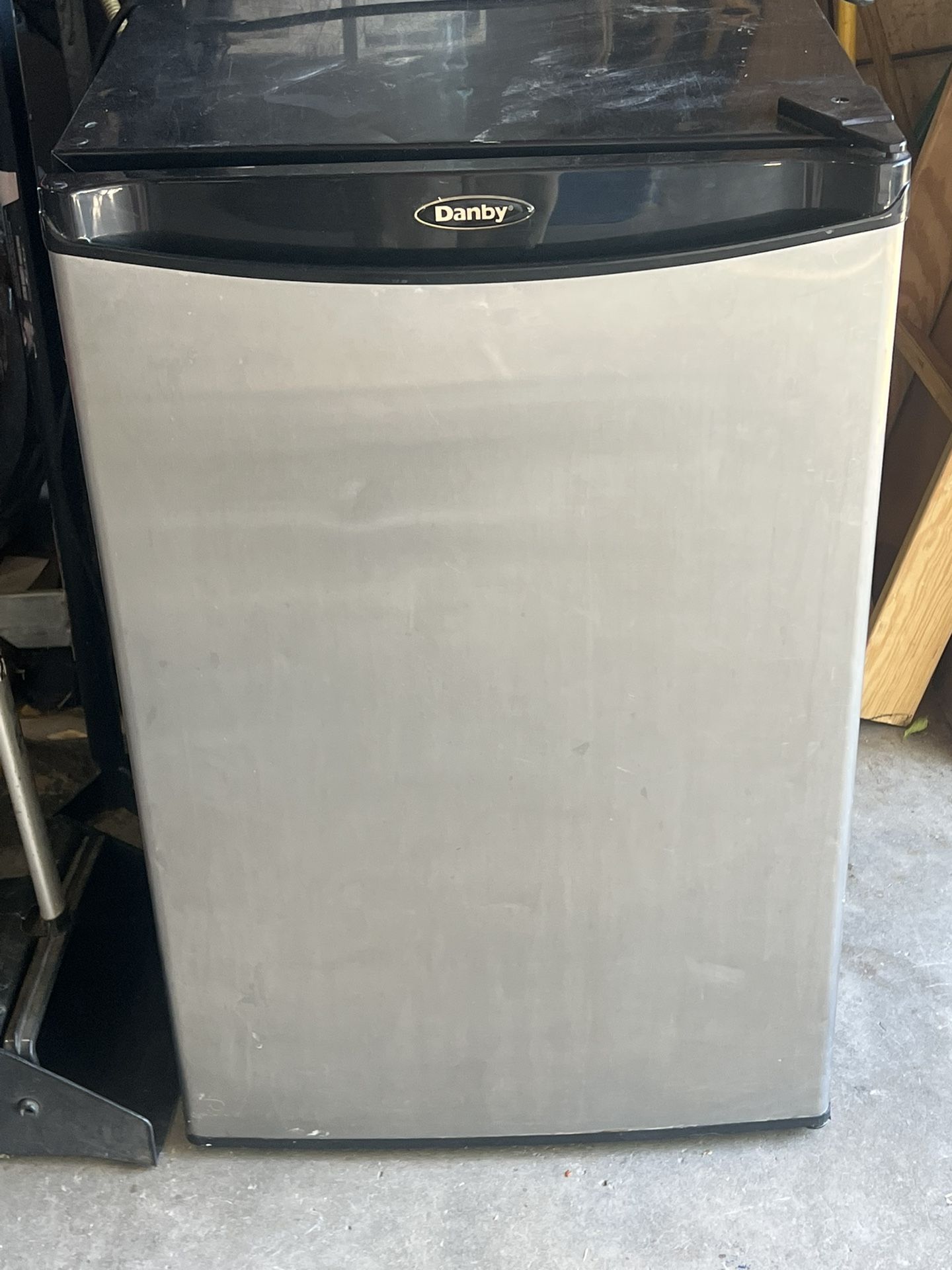 Mini Fridge