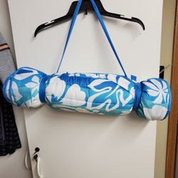 Quilted Roll Up Beach Pad, Like New