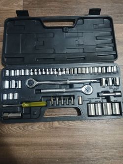 Socket set