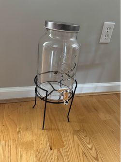 2-3 Gallon Glass Beverage Dispenser with Stand