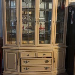 China Cabinet 