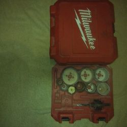 Milwaukee Dozer Hole Saw Kit 