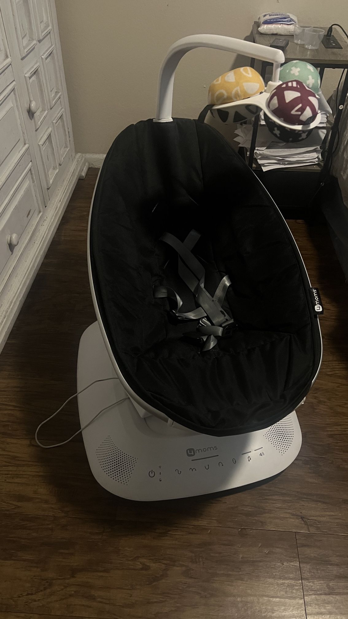 mamaRoo Multi-motion Baby Swing