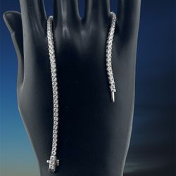 Diamond Tennis Bracelet In White Gold
