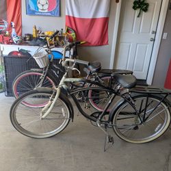 Set Of Beach Cruiser 