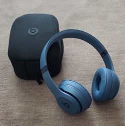 Beats Solo 4 - Wireless On-Ear Headphones - Slate Blue