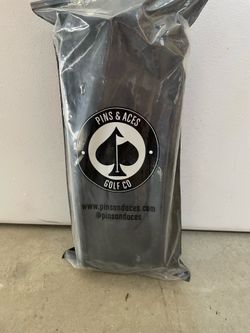 BRAND NEW Pins and Aces Beer Sleeve