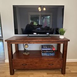 Media / Entertainment Table / TV Stand