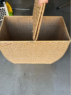 Laundry basket