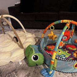 Baby gym and toys