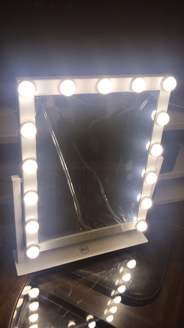 15 Led Bulbs Hollywood Vanity Makeup Mirror With Lights Dressing Table For In Los Angeles Ca Offerup
