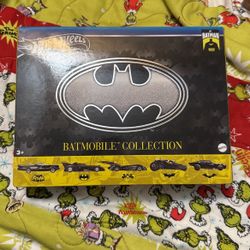 Hot Wheels Batmobile Collection 
