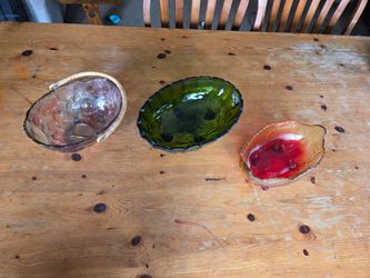 3 different vintage fruit bowls, $10 each