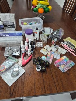 Cositas variadas de uñas