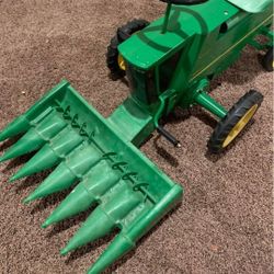 Pedal Tractor 