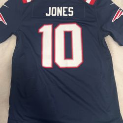 Mac Jones Patriots Jersey Size: Adult M