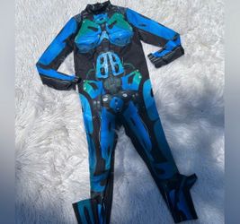 Women’s futuristic costume