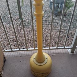 Cigarette Recepticle