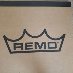 Remo Emperor SMT Coated Bass Drum Head 20 in. White
