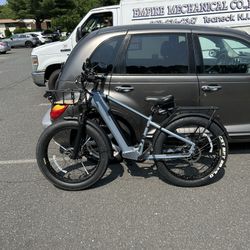 Velotric Nomad 1 E Bike