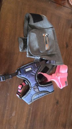 XS dog harness and thunder shirt