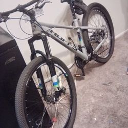 26" Mountain Bike