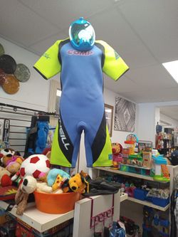 Short Wet Suit