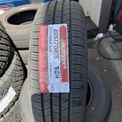 New Tire 205/70R16 LANDSPIDER CITY TRAXX G/P 96H Set Of 4 Tires Free Mount Balance installed