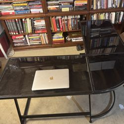 Free black desk