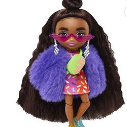Barbie Extra Minis Doll