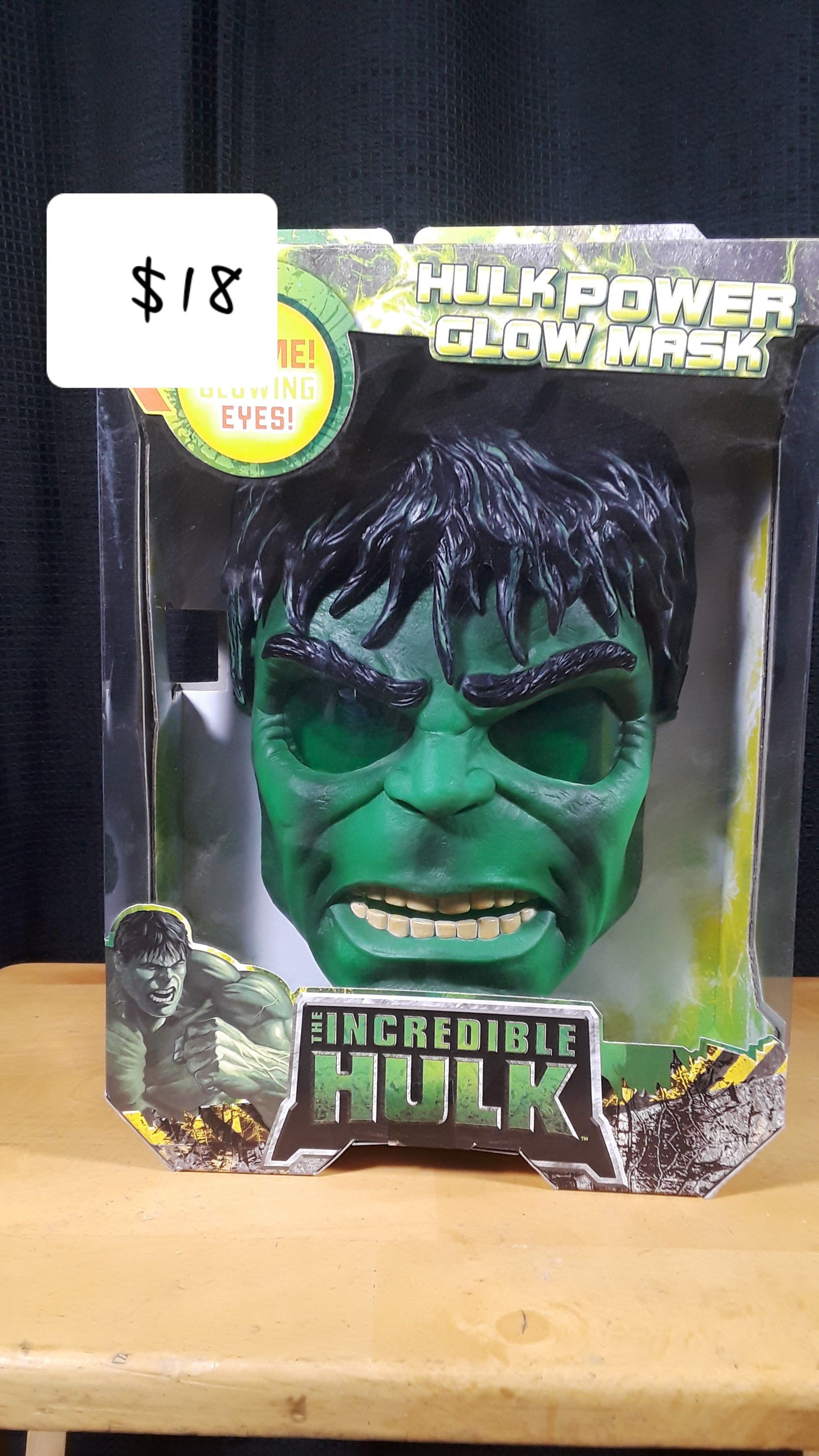 Hulk power glow mask