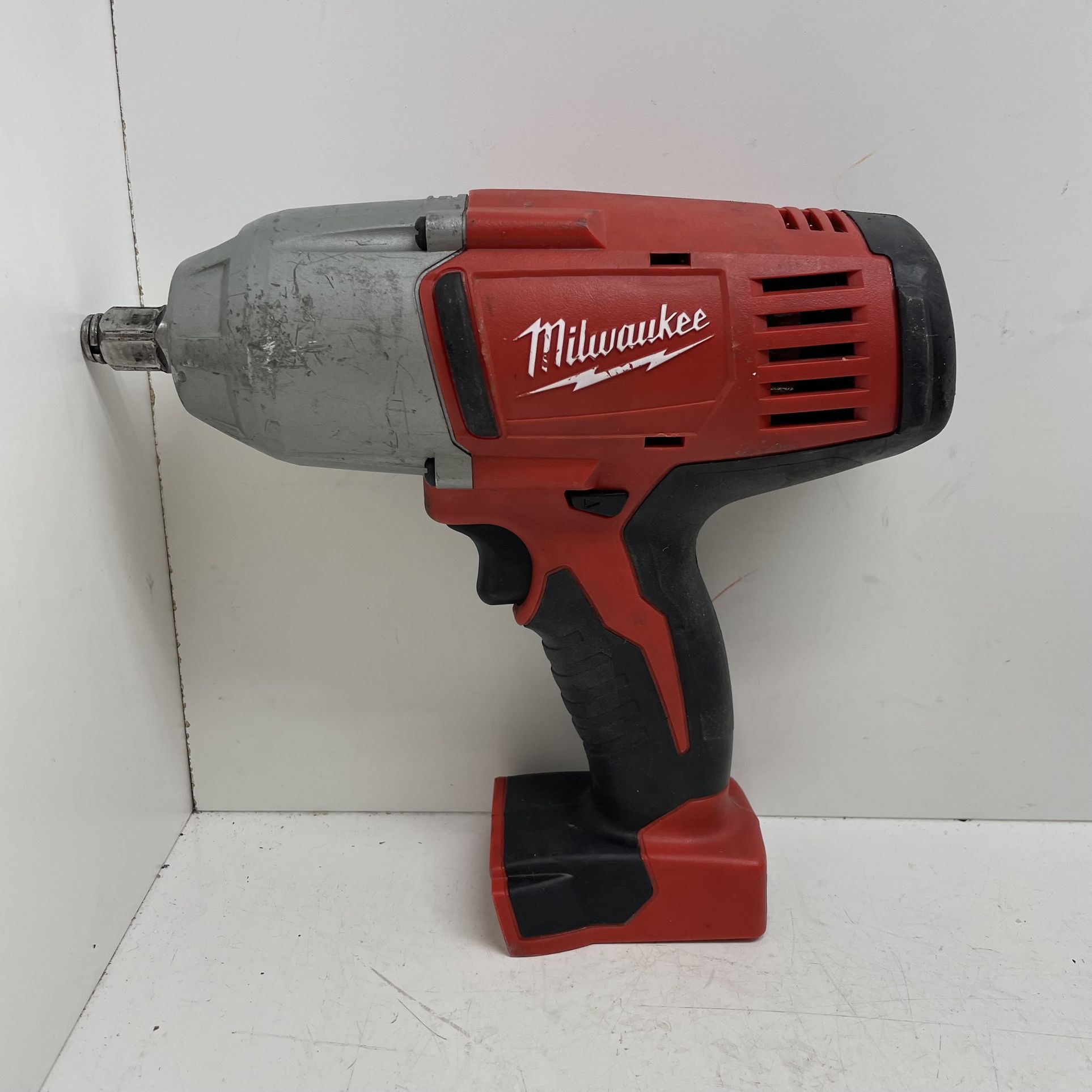 Milwaukee M18 Impact Wrench 199679/12