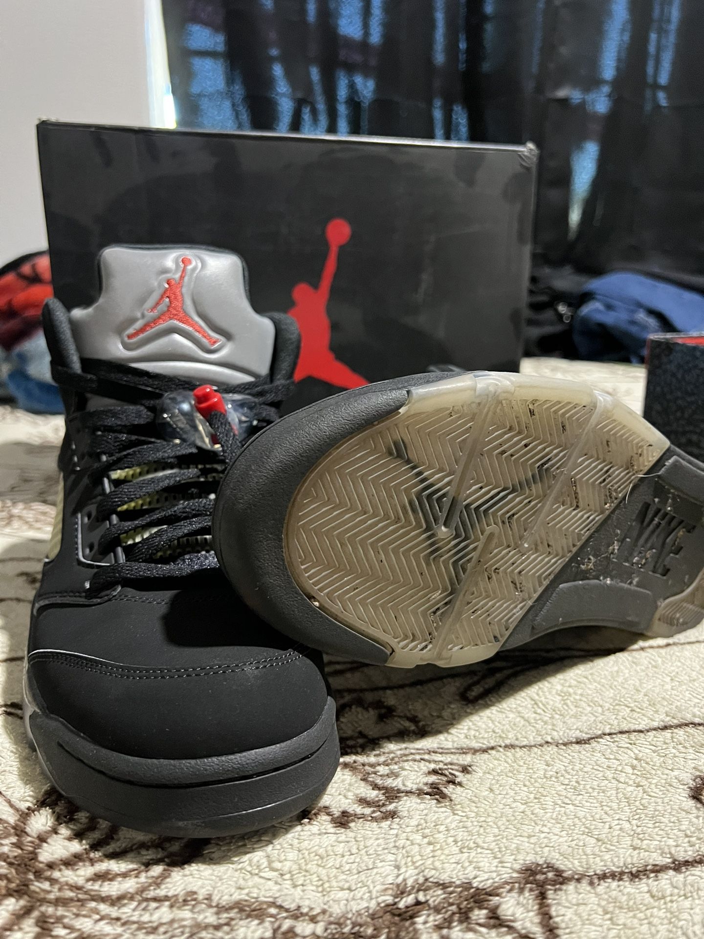 Jordan 5 Metallic