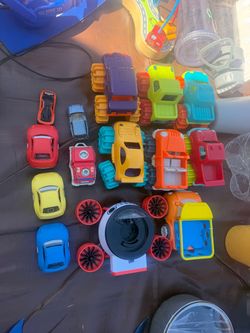 Mixed Lot of Kids Toy Cars and Trucks