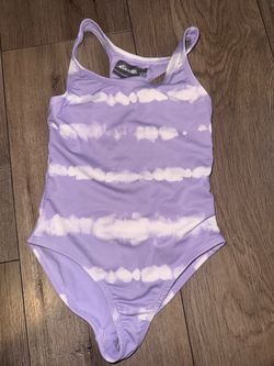 girl's swimsuit 🩱
