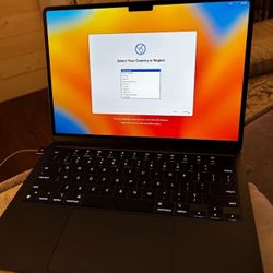 MacBook Air M2 + Extras 