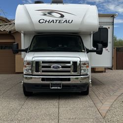 2022 Thor Chateau 27R
