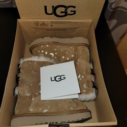 Ugg Boots Toddler Size 6 Set Brand New 