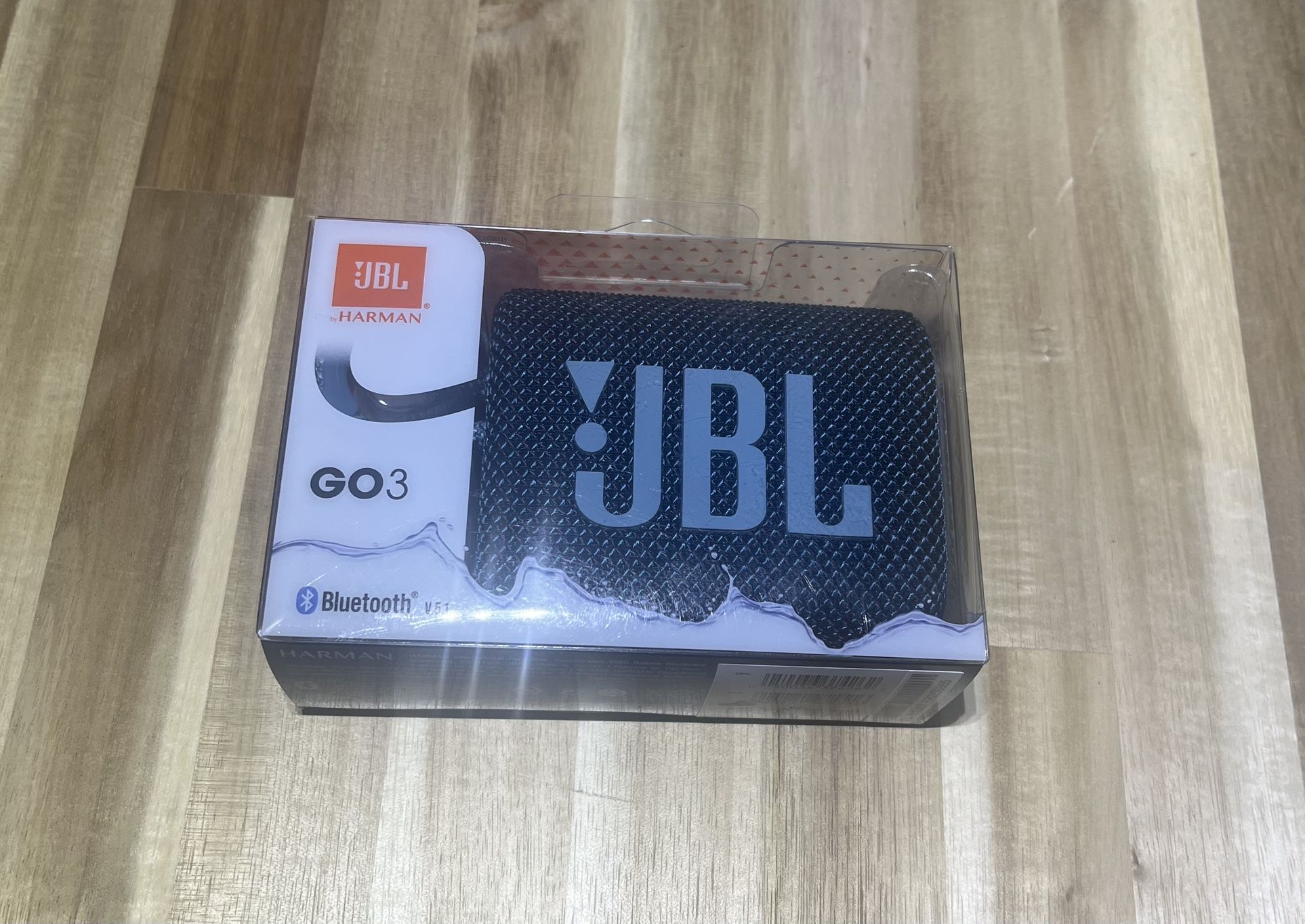 JBL Go3