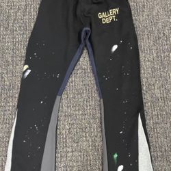 Gallery Department Flared Sweats
