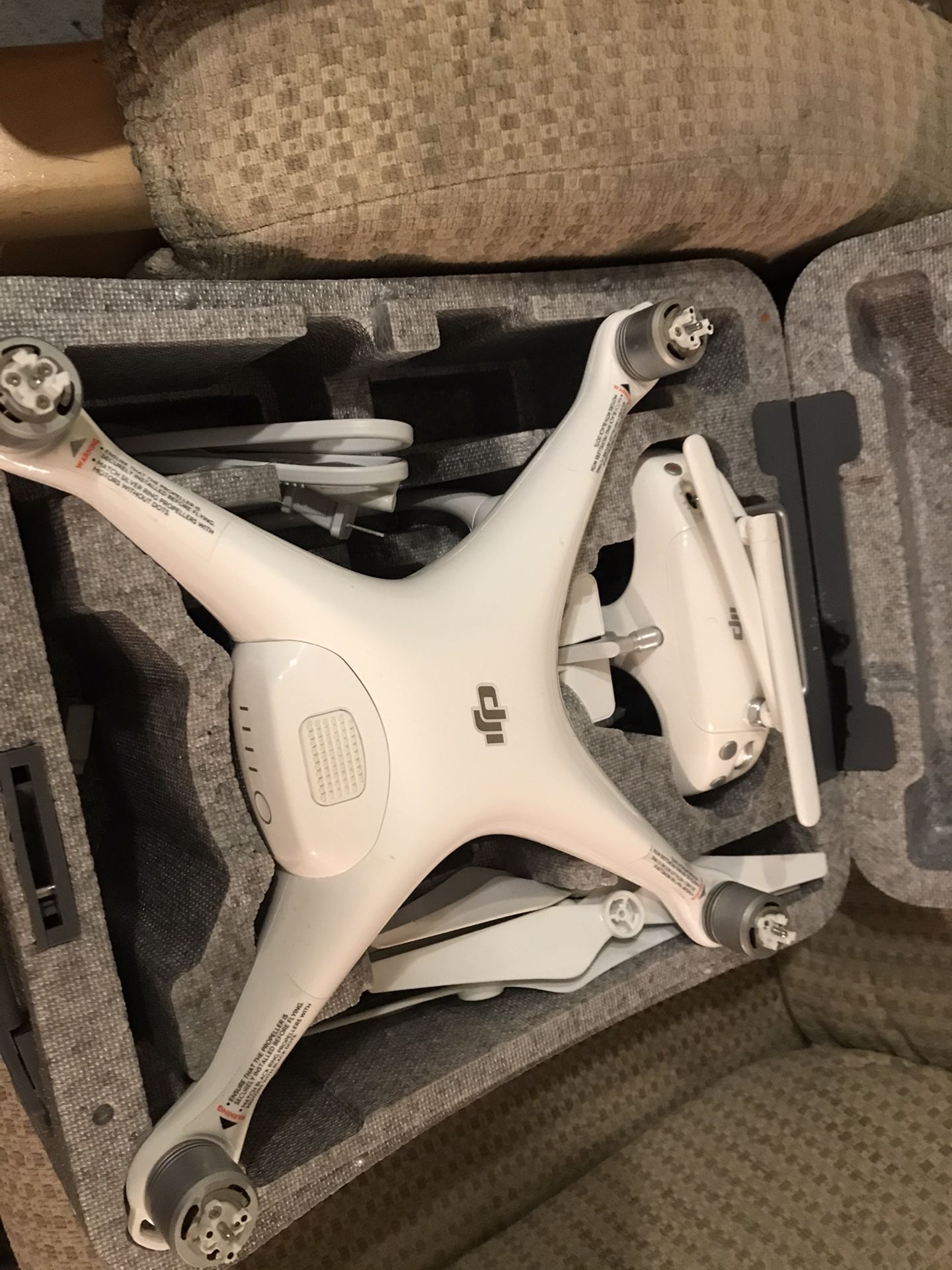 DJI Phantom 4 standard 4k Drone