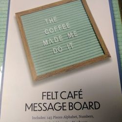 NEW Felt Message Board Including 145 Letters, Numbers, Symbols & Hardware