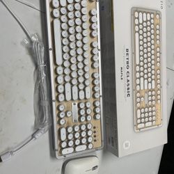 AZIO Retro Keyboard + Mouse - Bluetooth