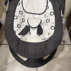 Baby Electric Musical Swing 