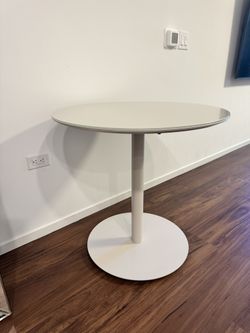 New West Elm Chroma 30” Round Bistro Table