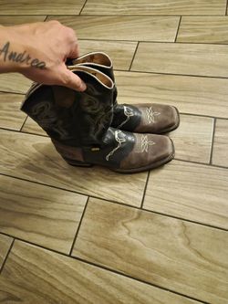 Square toe boots