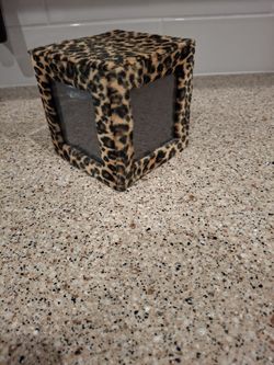 Leopard Photo Cube