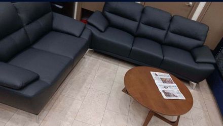 Valencia living room $699