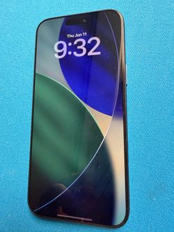 17 PRO 512GB  - FOR PARTS - GOOD CONDITION - READ DETAILS*